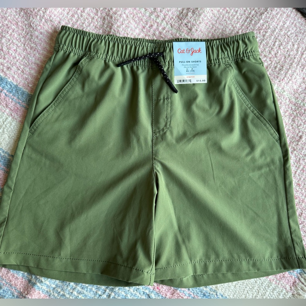 Cat & Jack Boys Size 14 Above Knee Green Shorts, NWT